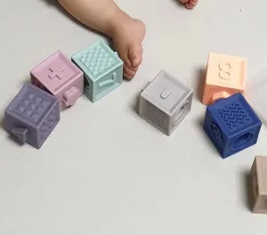 Cubes Sensoriels pour Bébé