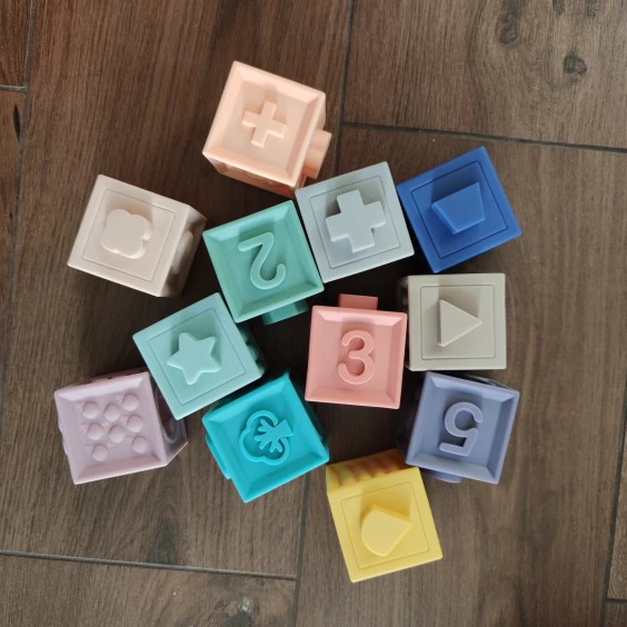 Cubes Sensoriels pour Bébé